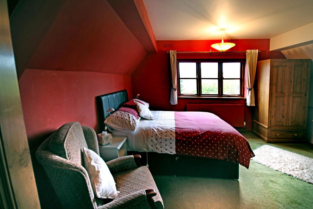 Castle Farmhouse Bed And Breakfast Glenfield Exterior foto